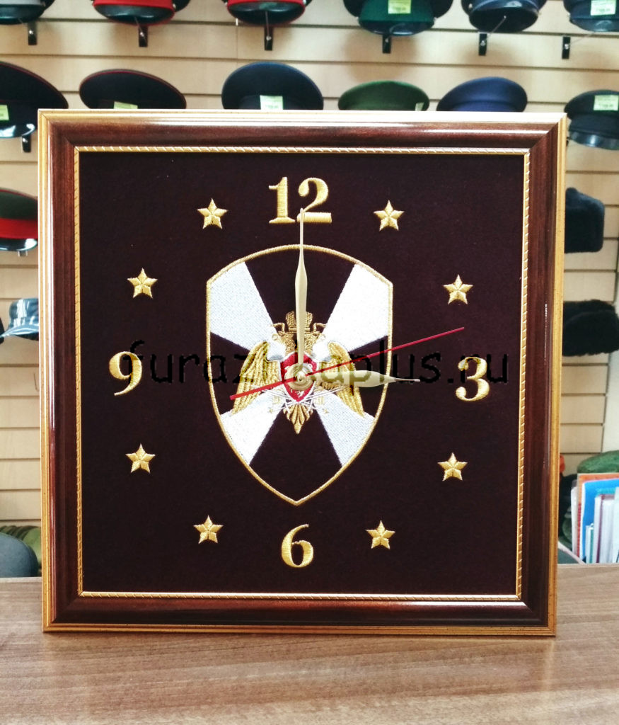 Часы подарочные вышитые Росгвардия на бархате в багетной рамке